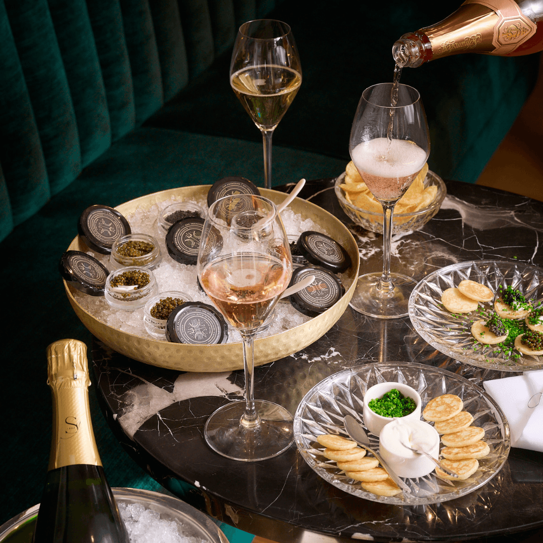 How Stemware Affects Champagne Taste – The Caviar Co.